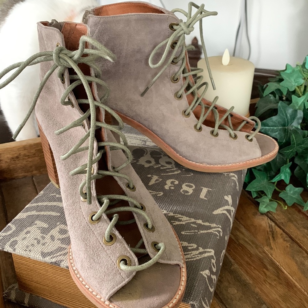 Jeffrey Campbell peep to booties